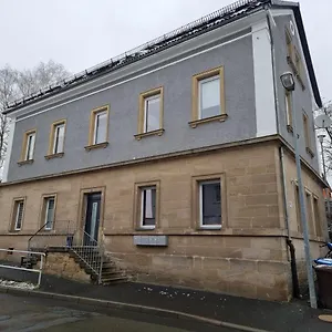 Laineckerstrasse 8 In 95445 Apartament